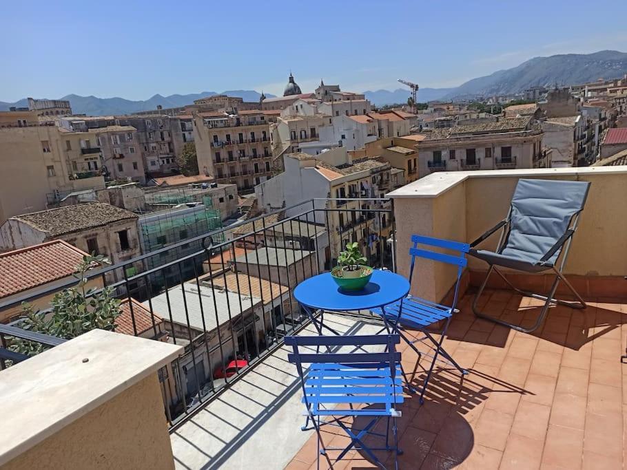A Terrace In The Heart Of Palermo Apartman Kültér fotó